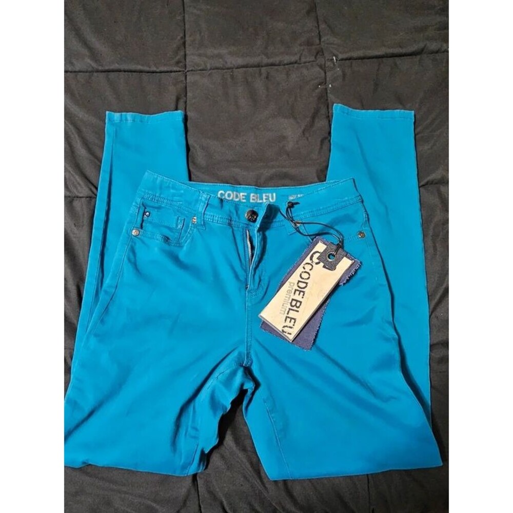 Code Bleu Turquoise Blue Skinny Jeans NWT Size 8/28